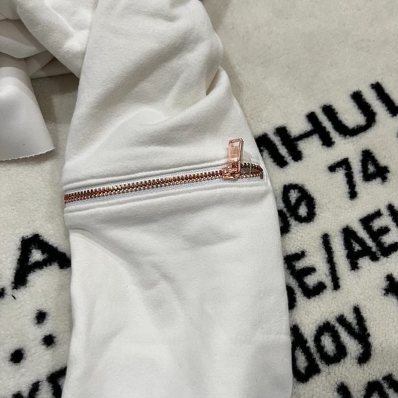 Run:Way White Neoprene feel White Cropped Long Sleeve Pullover - Picture 3 of 6